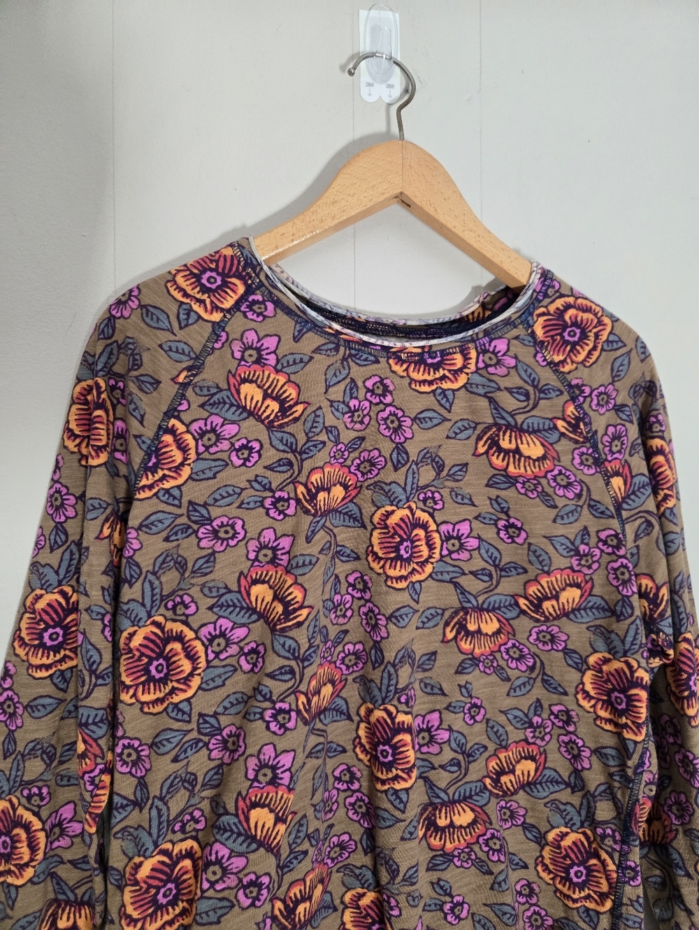 Natural Life Lilly Cotton Long Sleeve Tee T-shirt Floral Lettuce Ruffle Edge L - Picture 2 of 8